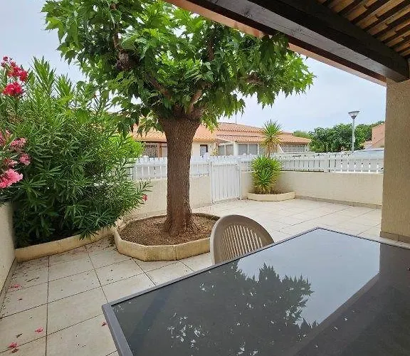 Perles Du Soleil Jolie T2 Mezzanine Piscine Rochelongue Cap D'agde